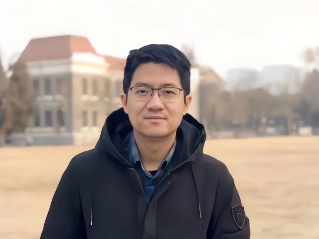 一个能允许应用成为其自身的平台